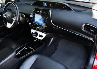 Toyota Prius 1,8 VVT-i PHEV Lounge 72 kw - 12