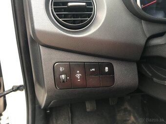 Hyundai i 10 1.0 i + LPG r.v.2018 276 000 km ČR DPH - 12