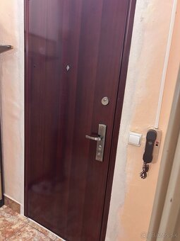 3 izbový byt v žiadanej lokalite Komenského 2222 v Trebišove - 12