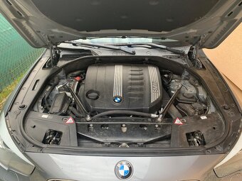 BMW 530d GT (F07) - 180 kW, r. 2013, bohatá výbava, - 12