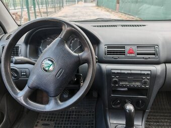 Škoda Octavia Combi 1.9 TDI Elegance - 12