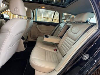 Škoda Octavia Combi 2.0 TDI Elegance DSG - 12