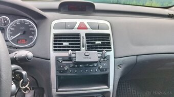 Peugeot 307 1.4 65kw - 12