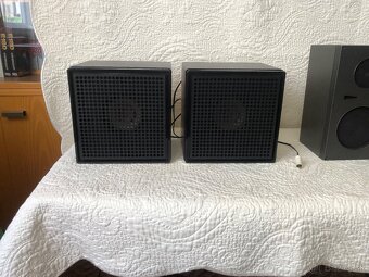 Gramofón TESLA NZC 300 - 12