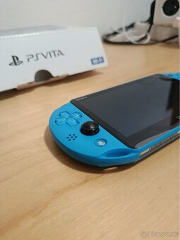 Predám PS VITA 2000 Aqua blue + 128 GB SD2VITA + 60 hier - 12