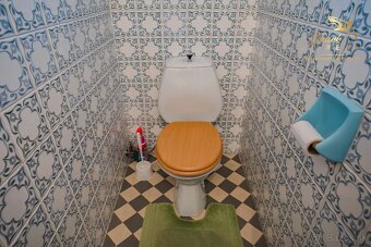 Peknučký zrekonštruovaný dom s veľkou úžitkovou záhradou - 12