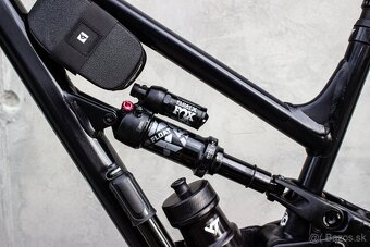 YT CPRA COR "L" GX AKO NOVY - 12