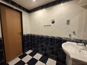 Na predaj veľkometr. 75m2, 2 izb byt Handlová - 12