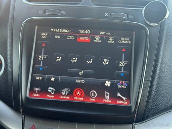 FIAT Freemont - 12