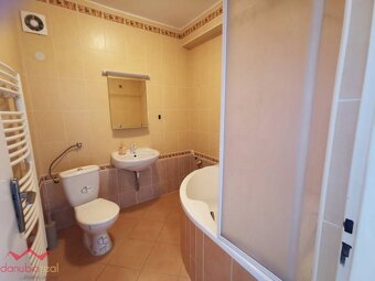 Na prenájom  rodinný dom v Komárne - 12