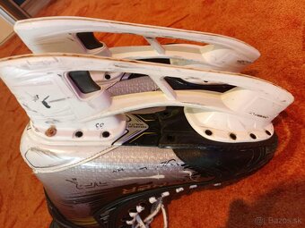 Hokejove korčule Bauer Vapor Hyperlite 2,vel.6,5.,šířka FIT3 - 12