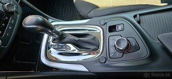 Opel Insignia 2,0 CDTI 118kW - 12