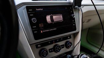 Volkswagen Passat Variant 2.0 TDI BMT Business Comfortline - 12