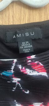 Každé saty 10 eur - 12