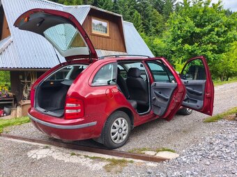 Škoda Fabia combi 1.4 mpi - 12