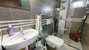 🏡 Na predaj: Nízkoenergetický 3-izbový rodinný dom v obci Bi - 12