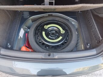 Predám Audi S5 4,2 V8 manuál - 12