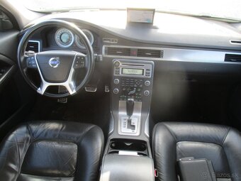VOLVO XC70 2,4D5 151kw AWD SUMMUM GPS Radar 2011 - 12