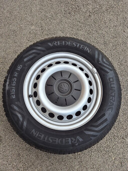 VW Transporter T5- T6. Disky + Pneumatiky celoročne.R16 - 12