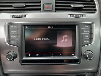 Volkswagen Golf Variant - 12