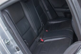 Honda Accord 2.0 i-VTEC Executive - 12