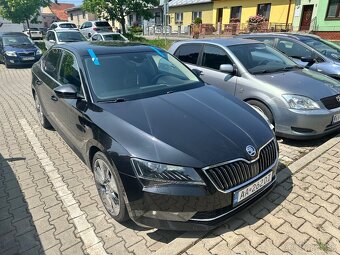 Čelne sklo pre všetkých automobilov - 12