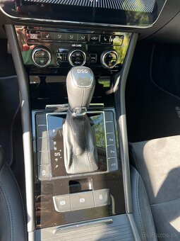 Skoda Superb TDI-DSG PANORAMA CANTON - 12