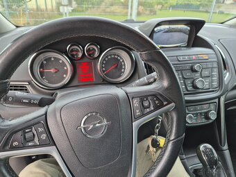 Zafira 2,0 CDTI - 12