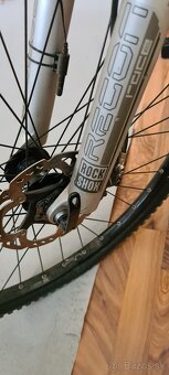 Specialized  Rock Hopper - 12