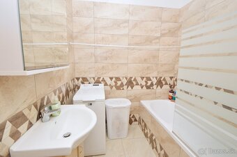 Predaj 3i byt s predzáhradkou pri lesíku, Rajka - 12