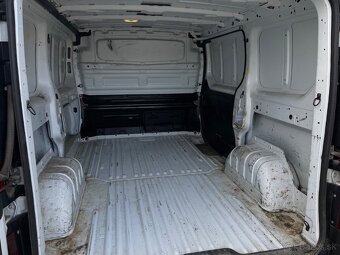 Renault Trafic 1.6 dCi 95 Co. L1H1 2.7t 4d - 12