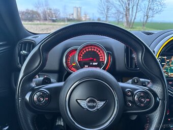 Mini Coutryman 2,0 JCW all4 170KW,ČR,1.Majitel,2018 - 12