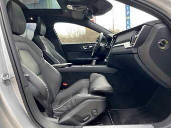 Volvo V60 B4 R-Design, diesel, 2021 - 12