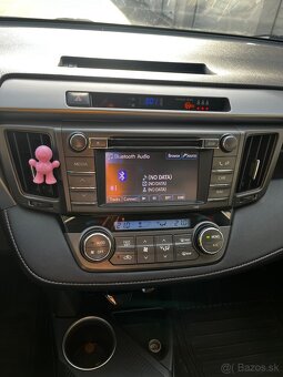 Toyota Rav4 - dohoda možná - 12
