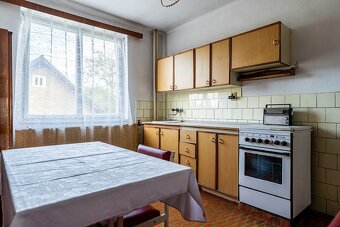 4-izbový rodinný dom - obec Nová Kelča - 12