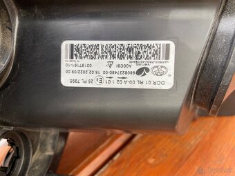 Predám predné svetlomety Toyota proace - 12