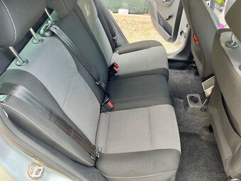 Skoda Fabia 2 1.4tdi 51kw sportline 5q manuál - 12