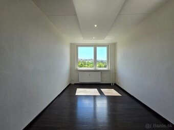 4-izb. „pražský“ byt, Tokajícka ul., 92 m2, 6-m LO, upravený - 12