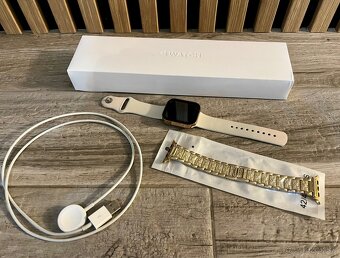 Predám Apple Watch Series 6 – 44 mm Gold - 12