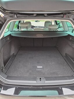 Volkswagen Passat Variant 2.0 TDI EVO Elegance DSG - 12