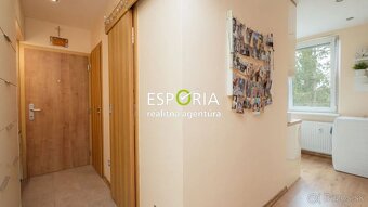 Pekný, zrekonštruovaný, moderný 2i byt s lódžiou na predaj - 12