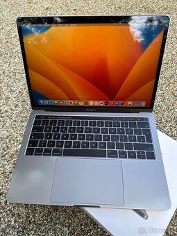 MacBook Pro 13, touch BAR, 500GB SSD - 12