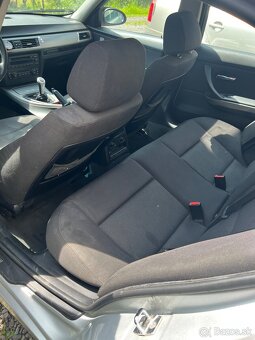 BMW e90 320d - 12