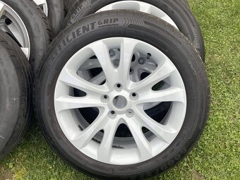 Skoda Orig.ALU Flash ENZO TRIFID R17 5x112 - 12
