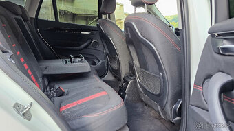 BMW X1 sDrive 18d 110kW Sport Line A/T 6/2016 214000km - 12