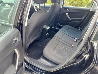 Peugeot 2008 1,2 benzín, 172.000km - 12