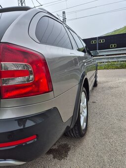 ŠKODA OCTAVIA SCOUT 2 COMBI 2.0TDI 103KW 4X4 M6 2008 - 12