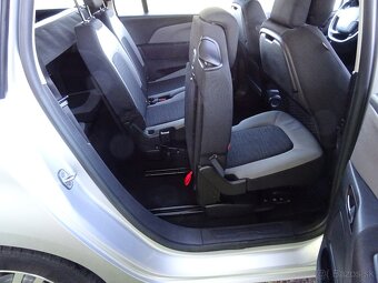 Citroën Grand C4 Picasso 1,6HDi automat 7-Míst, pěkná výbava - 12