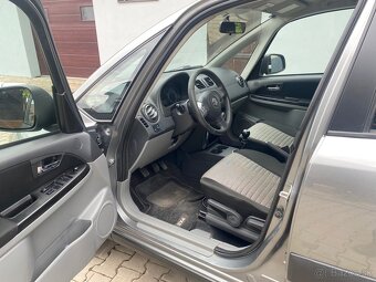 Suzuki SX4 4x4 1.6 VVT 88kW Crossover GLX Deluxe 2010 - 12
