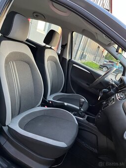 Fiat Punto 1.3 JTD 70kW r.v 2013, 189048km Bez korozie - 12